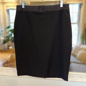 NWT Ann Taylor Bow Waistline Black Pencil Skirt - Size 8